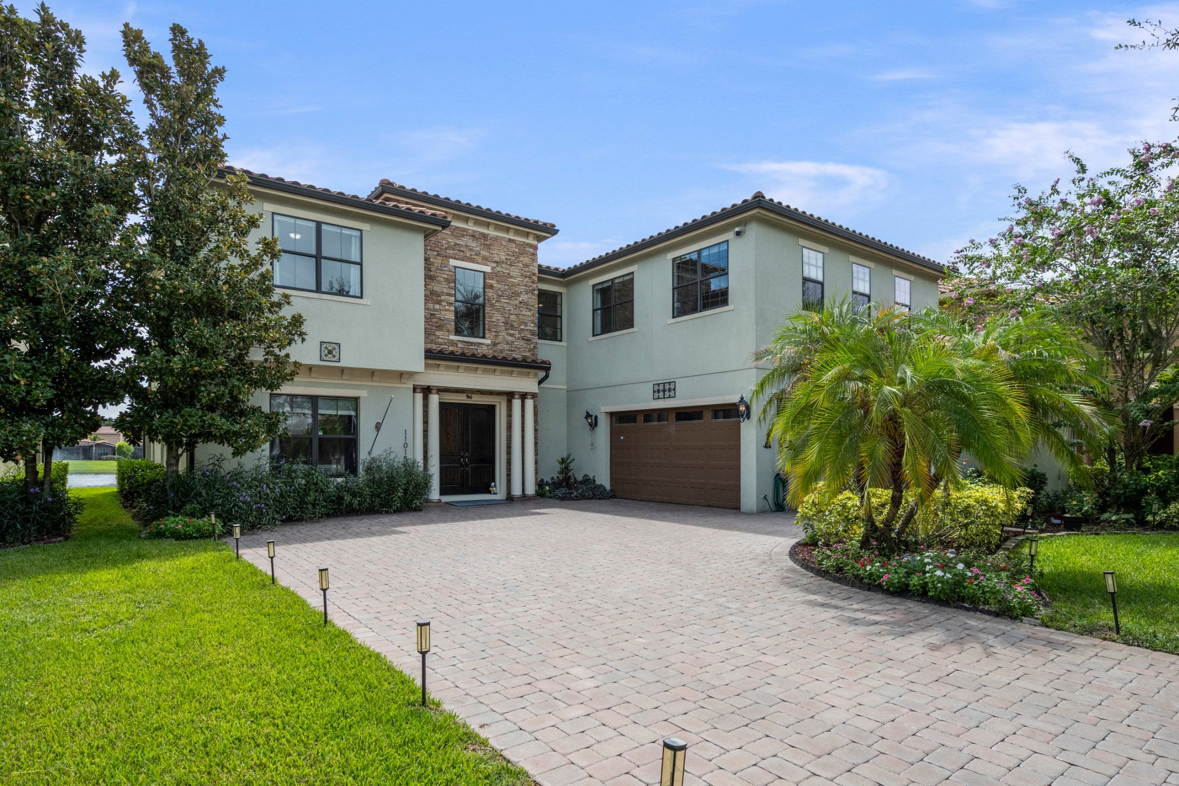 11015 Mobberley Cir — photograph 3