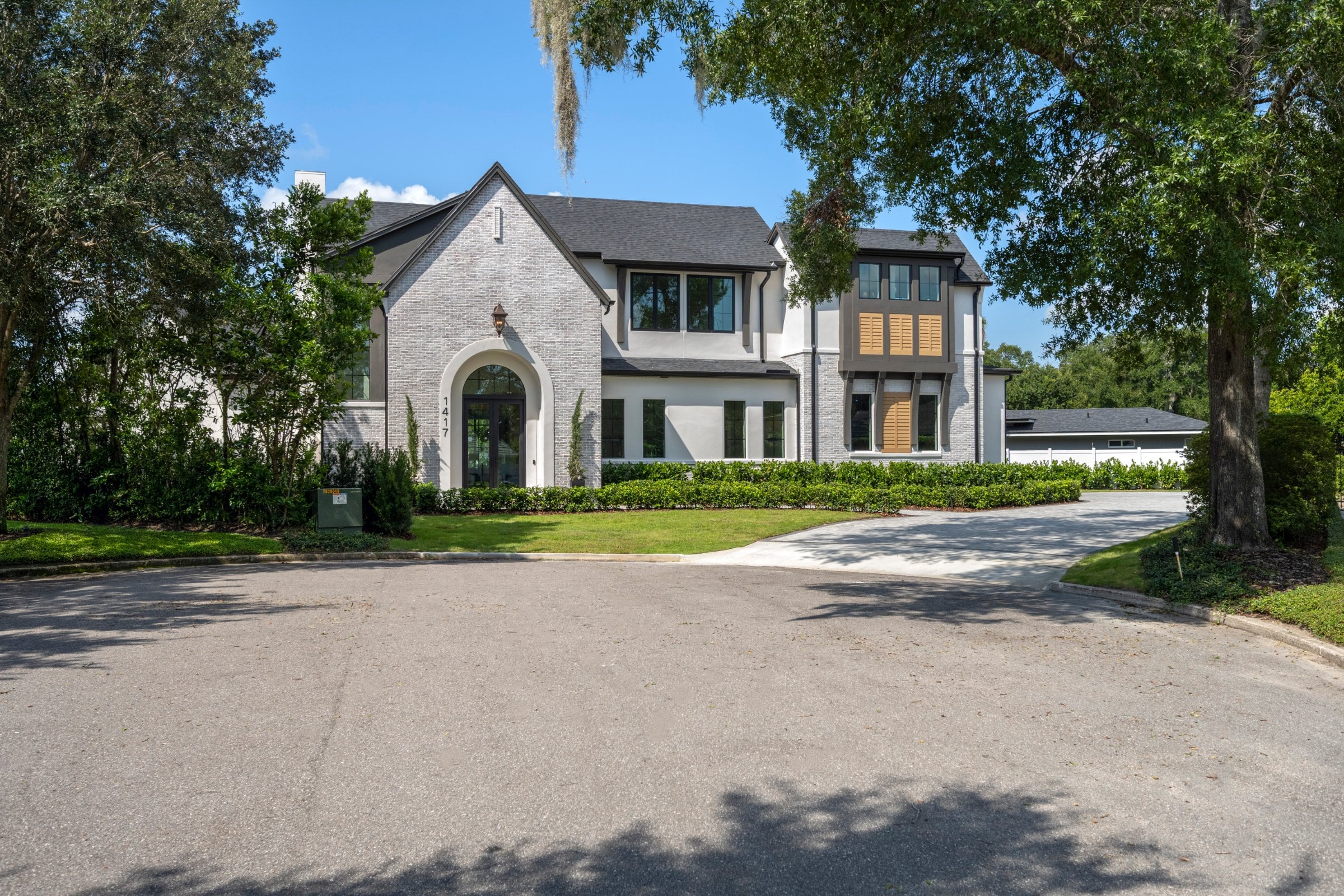1417 Williams Dr — photograph 6